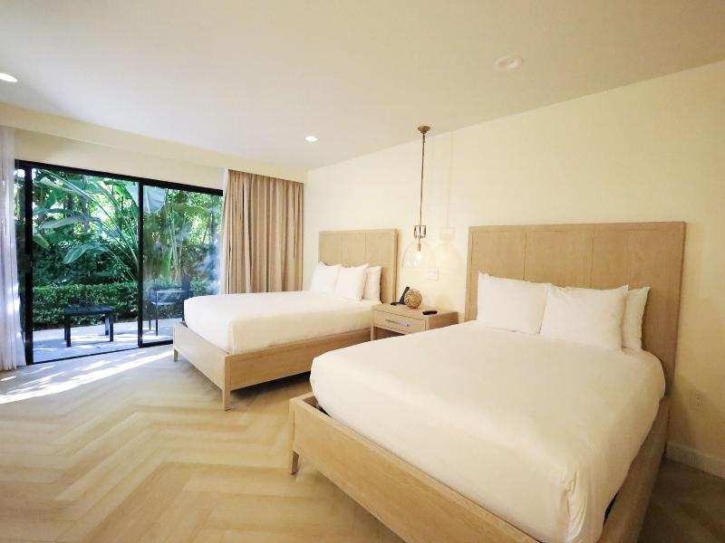 Luxe Sunset Boulevard Hotel image