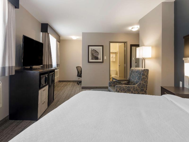 Best Western Chocolate Lake Hotel image