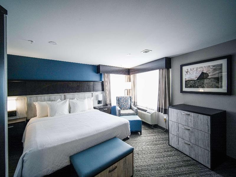Best Western Chocolate Lake Hotel image