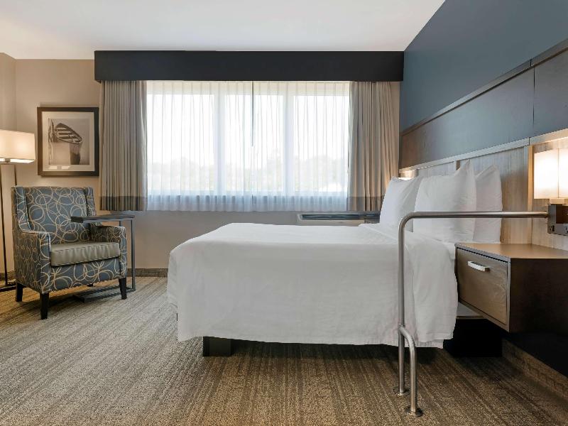 Best Western Chocolate Lake Hotel image