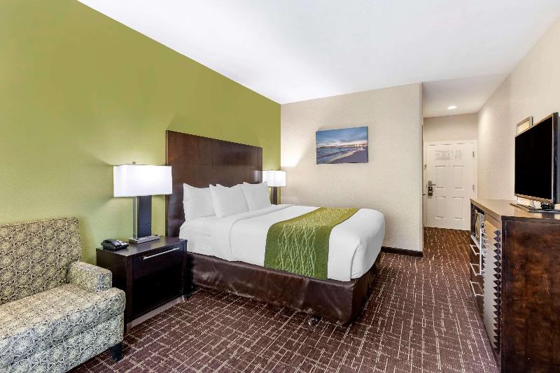 Comfort Inn Old Town San Diego image