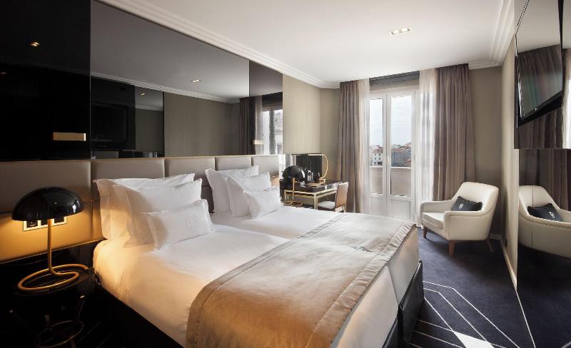 Stay in style at Altis Avenida