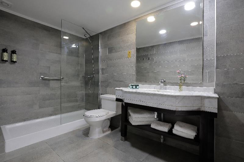 MR. Hotel (Ex Hotel Neruda) image