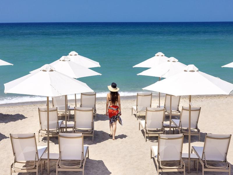 Calla Luxury Seafront Suites image