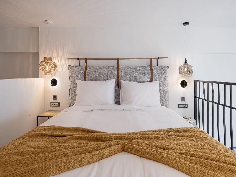 Calla Luxury Seafront Suites image