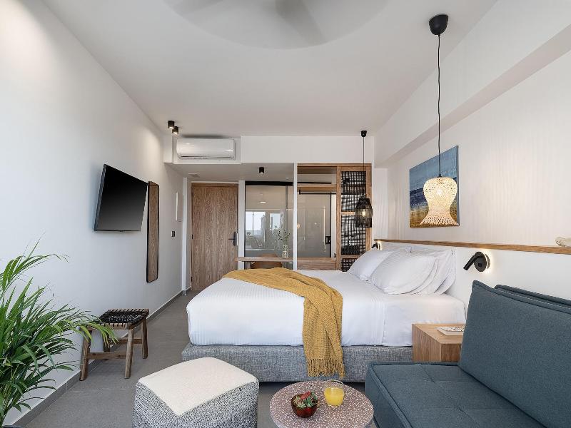 Calla Luxury Seafront Suites image