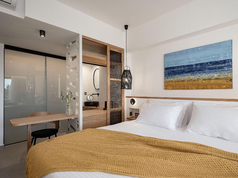 Calla Luxury Seafront Suites image