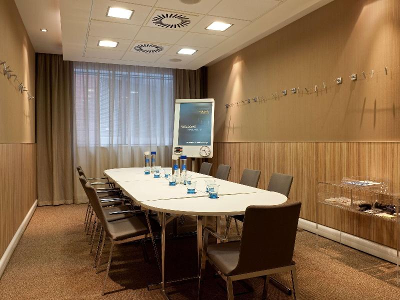 Novotel Liverpool Centre image