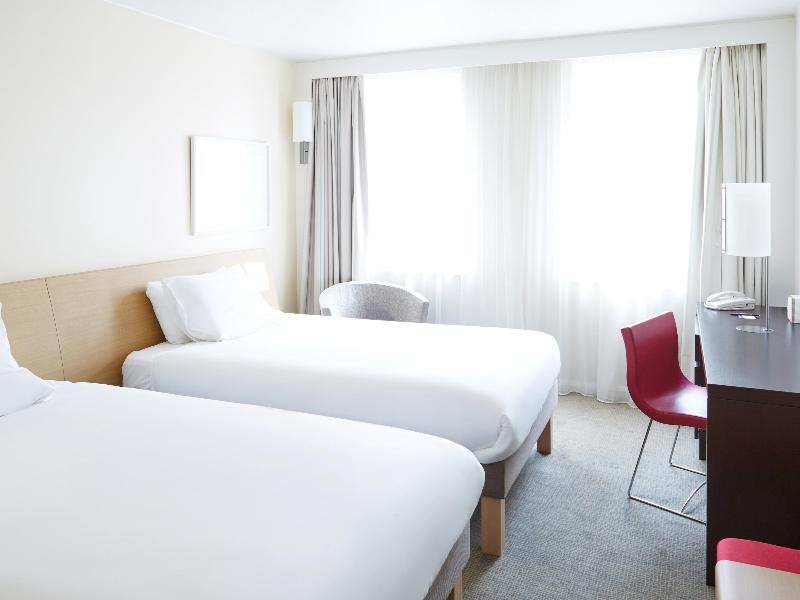 Novotel Liverpool Centre image