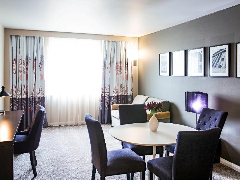 Novotel Liverpool Centre image