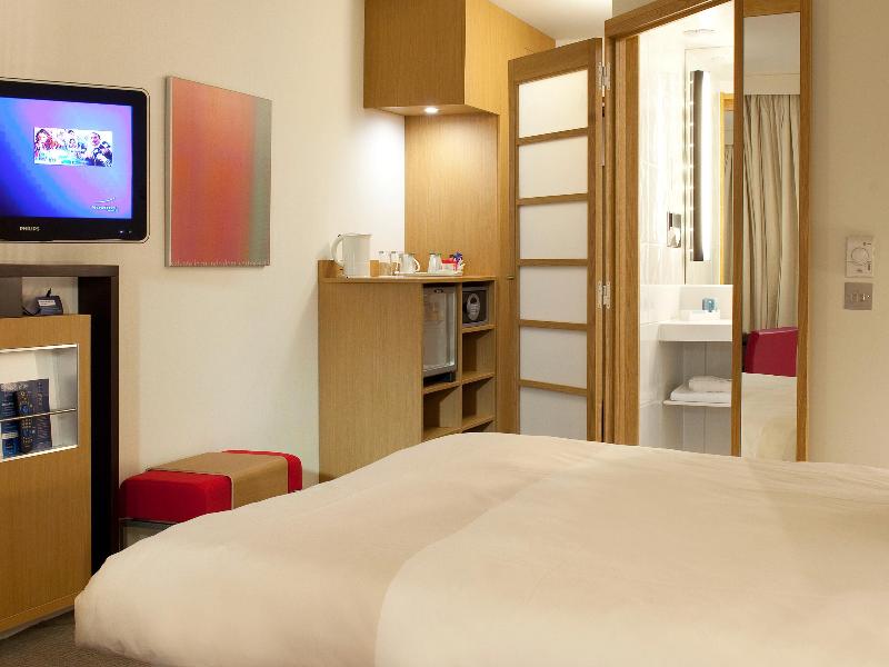 Novotel Liverpool Centre image