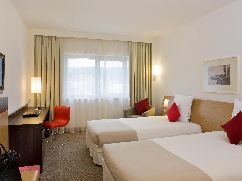 Novotel Liverpool Centre image