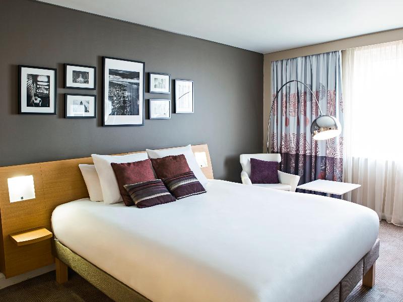 Novotel Liverpool Centre image