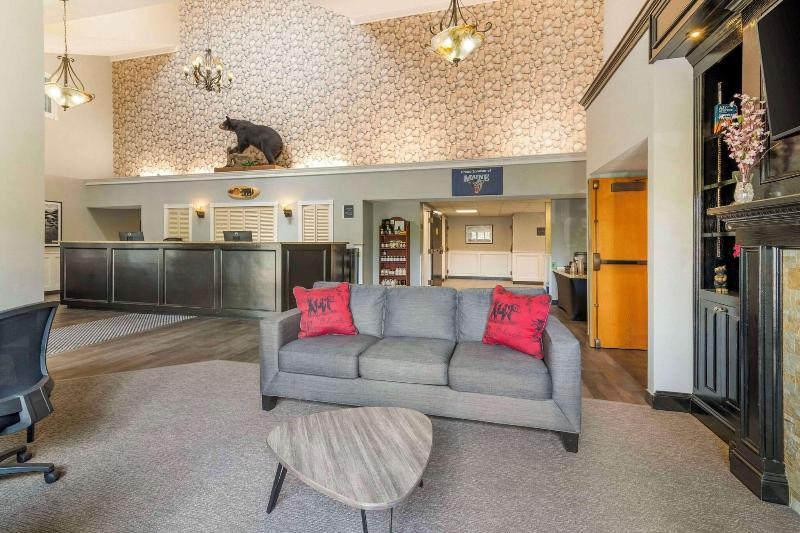 Black Bear Inn, Ascend Hotel Collection image