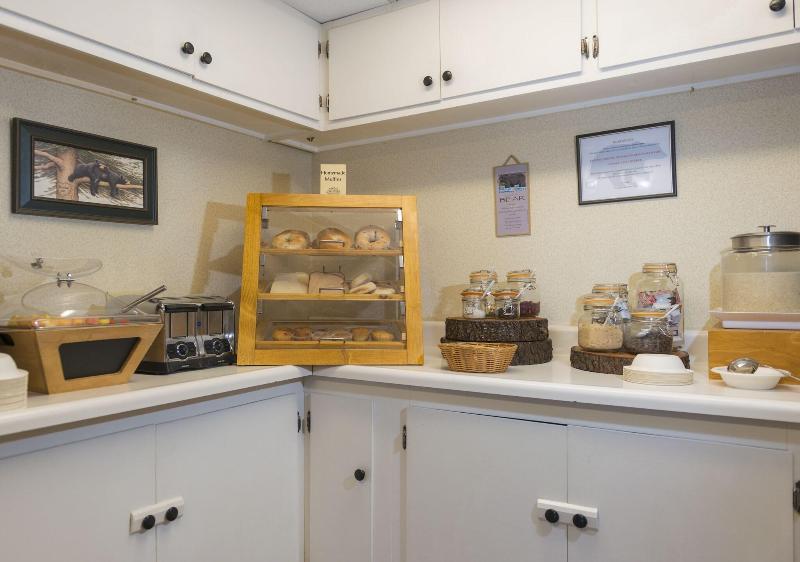 Black Bear Inn, Ascend Hotel Collection image
