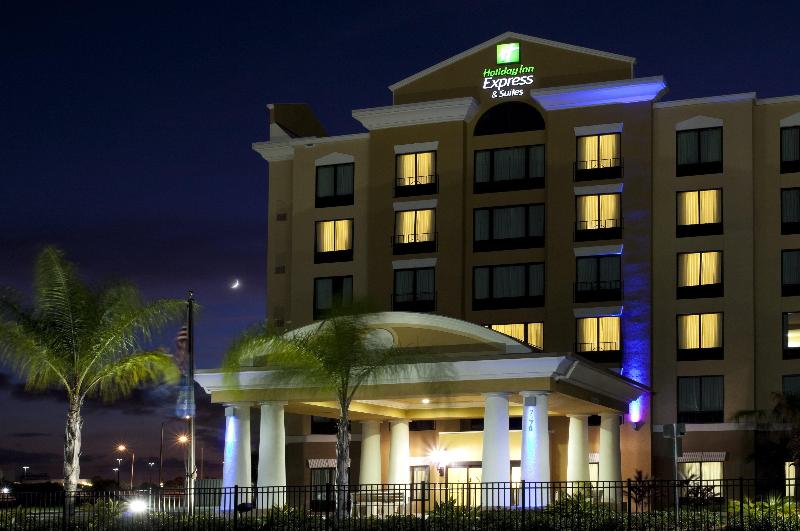 Holiday Inn Express and Suites I-Drive