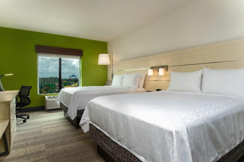 Holiday Inn Express and Suites I-Drive