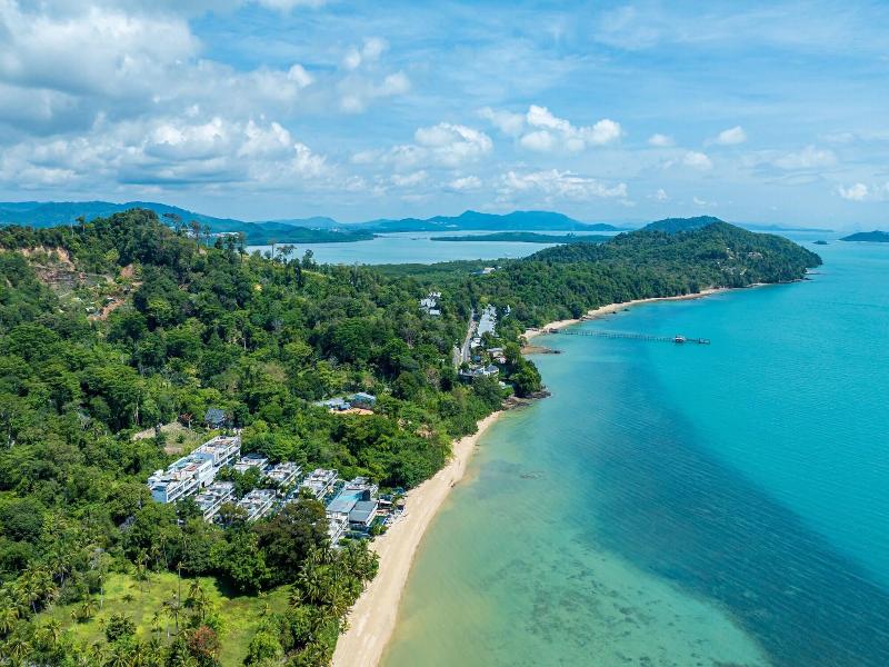 Phuket Moonlit Bay Seaview Resort Spa 3