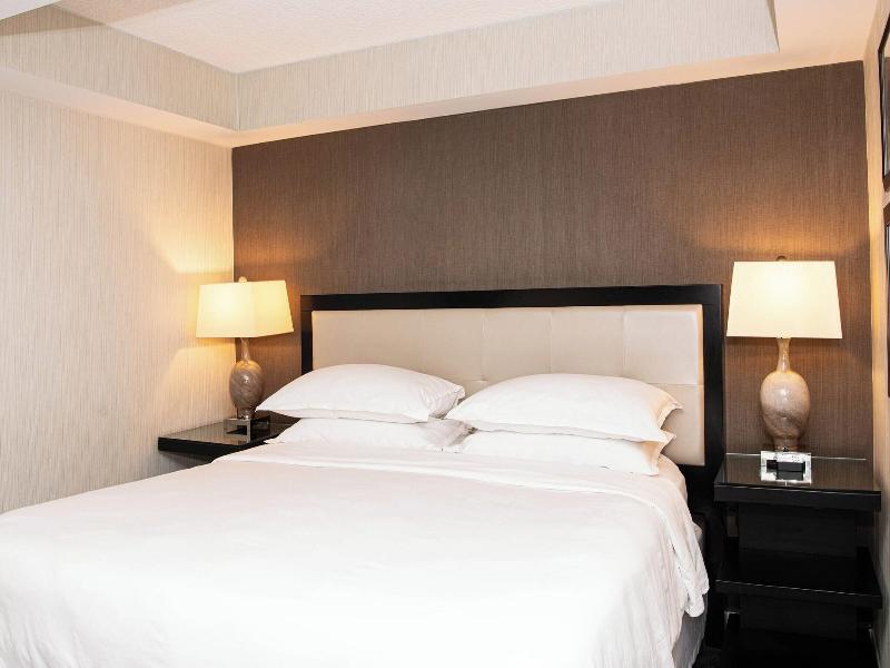 Sheraton San Diego Mission Valley image