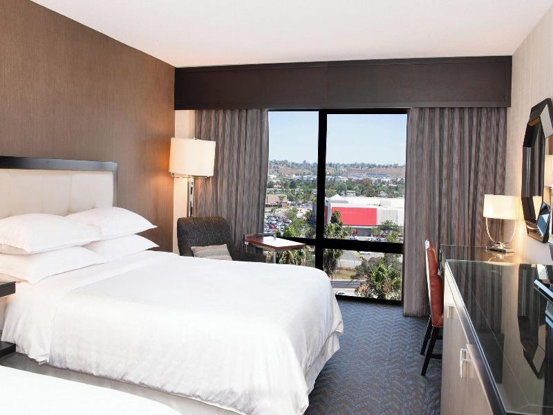 Sheraton San Diego Mission Valley image