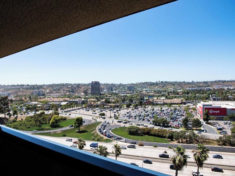 Sheraton San Diego Mission Valley image