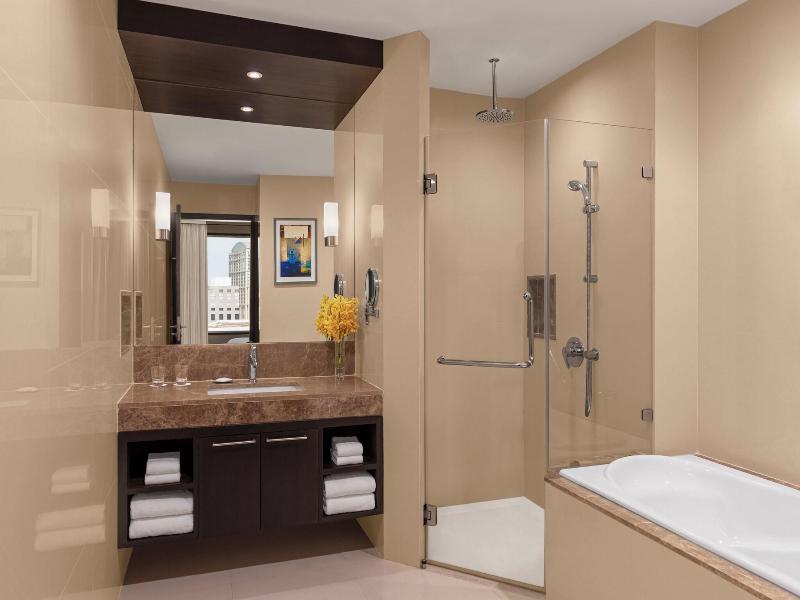 Sukhumvit Park, Bangkok - Marriott Executive Apt image