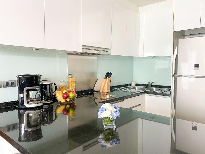 Sukhumvit Park, Bangkok - Marriott Executive Apt image