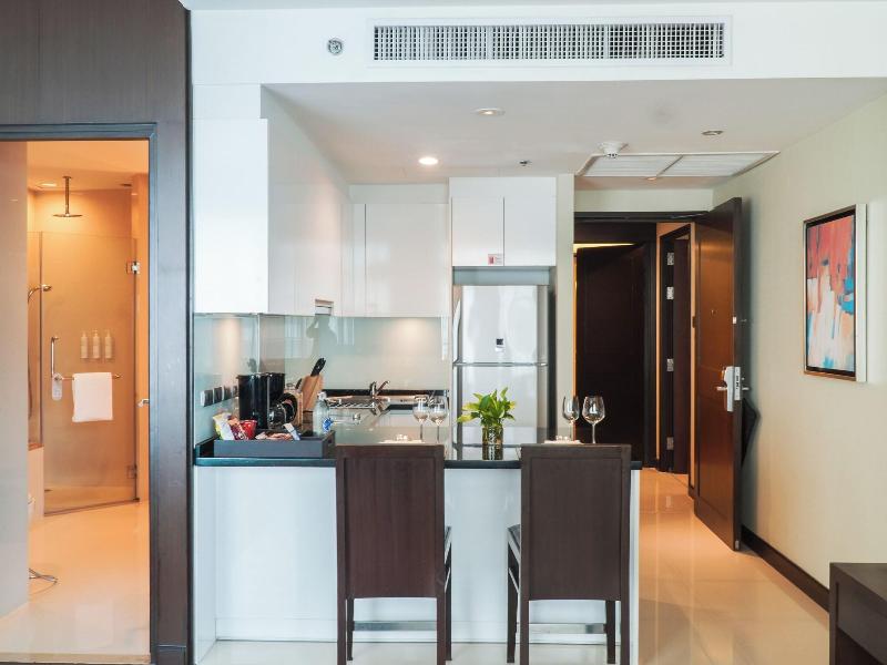 Sukhumvit Park, Bangkok - Marriott Executive Apt image