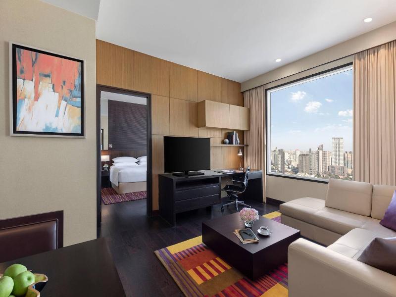 Sukhumvit Park, Bangkok - Marriott Executive Apt image