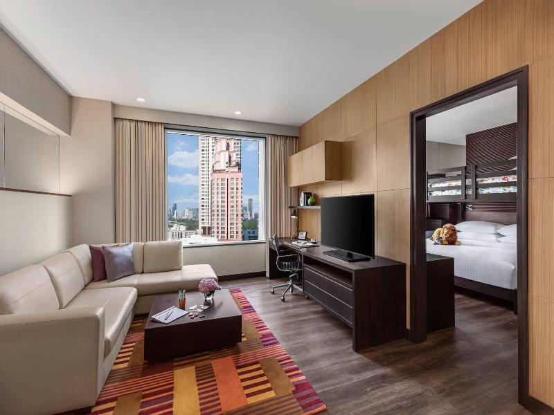 Sukhumvit Park, Bangkok - Marriott Executive Apt image