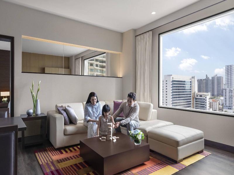 Sukhumvit Park, Bangkok - Marriott Executive Apt image
