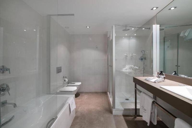 Stay in style at Catalonia Catedral