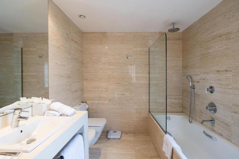 Stay in style at Catalonia Catedral