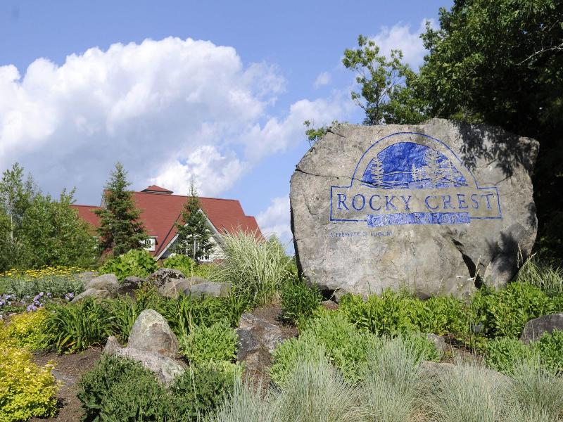Delta Rocky Crest Resort image
