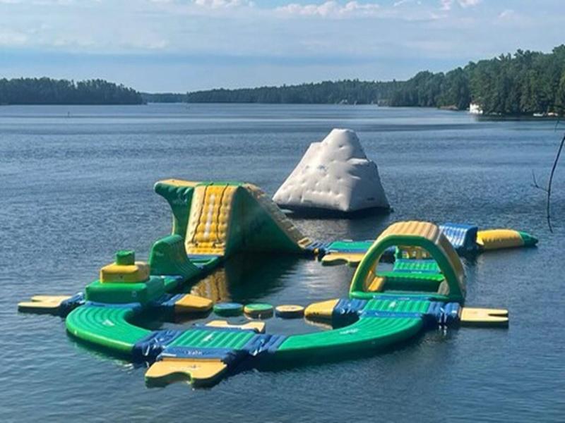 Delta Rocky Crest Resort image