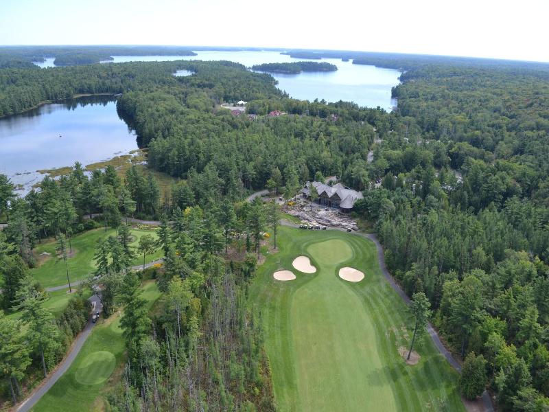 Delta Rocky Crest Resort image