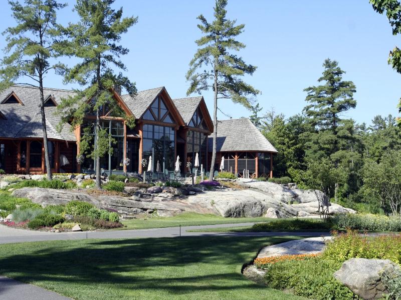Delta Rocky Crest Resort image