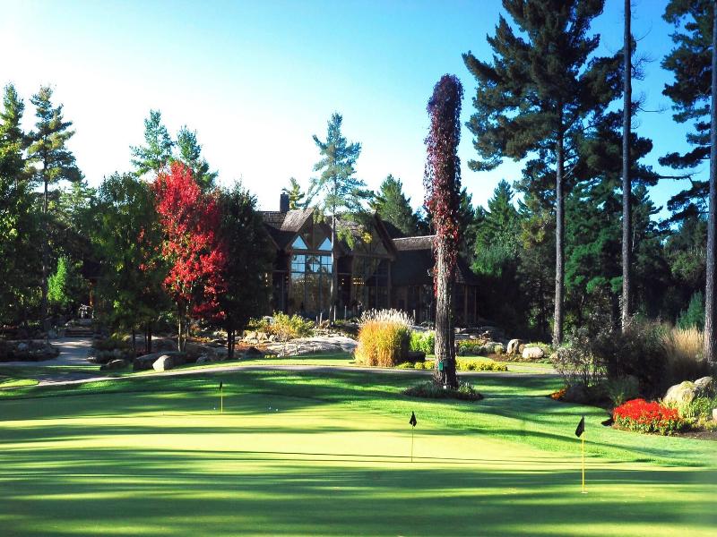 Delta Rocky Crest Resort image