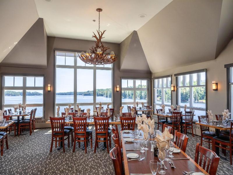 Delta Rocky Crest Resort image