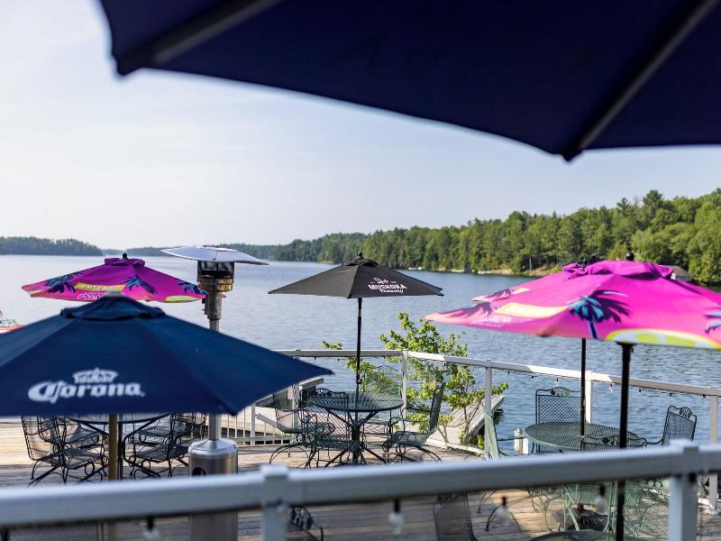 Delta Rocky Crest Resort image
