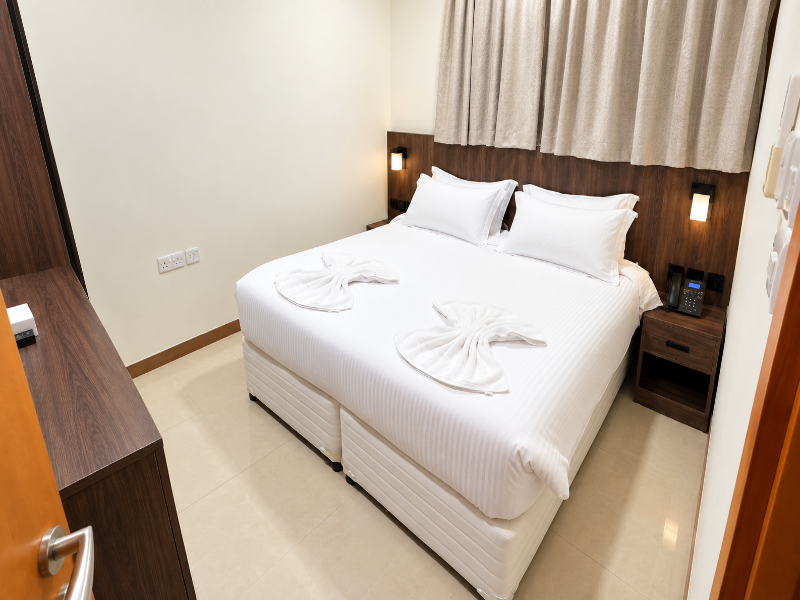 Al Smou Hotel Apartments image