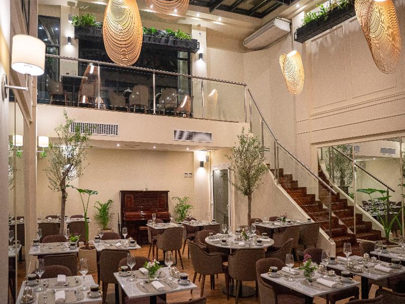 Melia Recoleta Plaza image