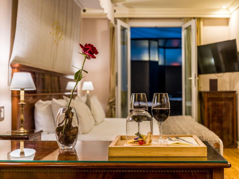 Melia Recoleta Plaza image