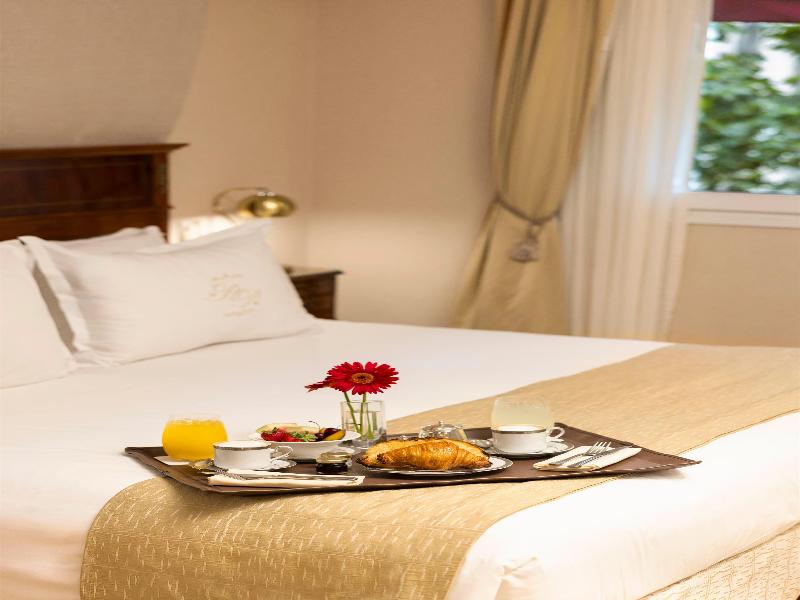 Melia Recoleta Plaza image