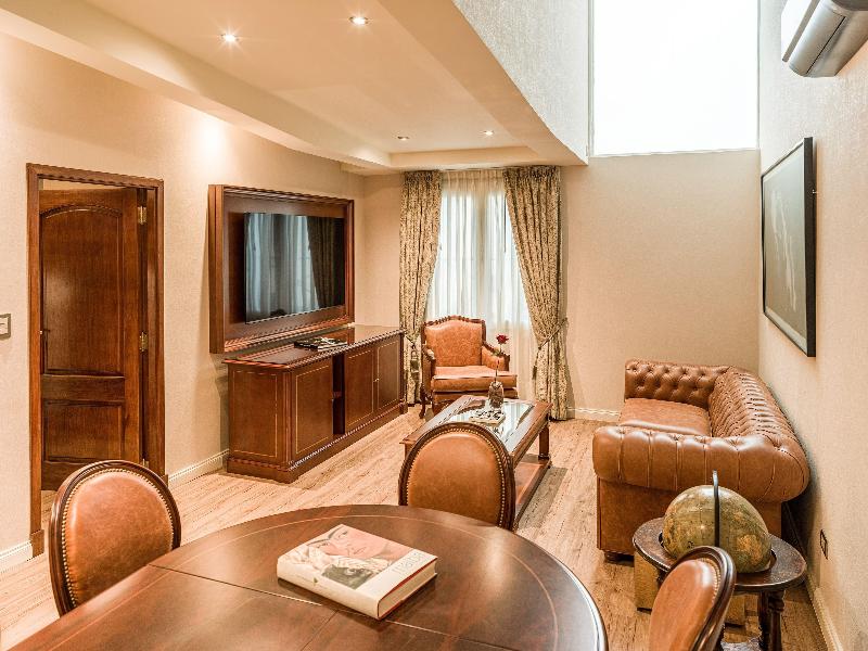 Melia Recoleta Plaza image