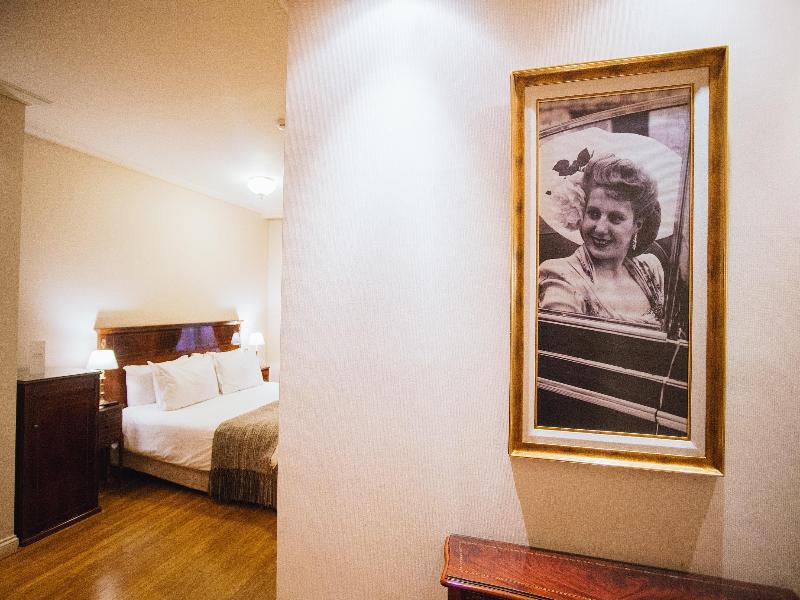 Melia Recoleta Plaza image