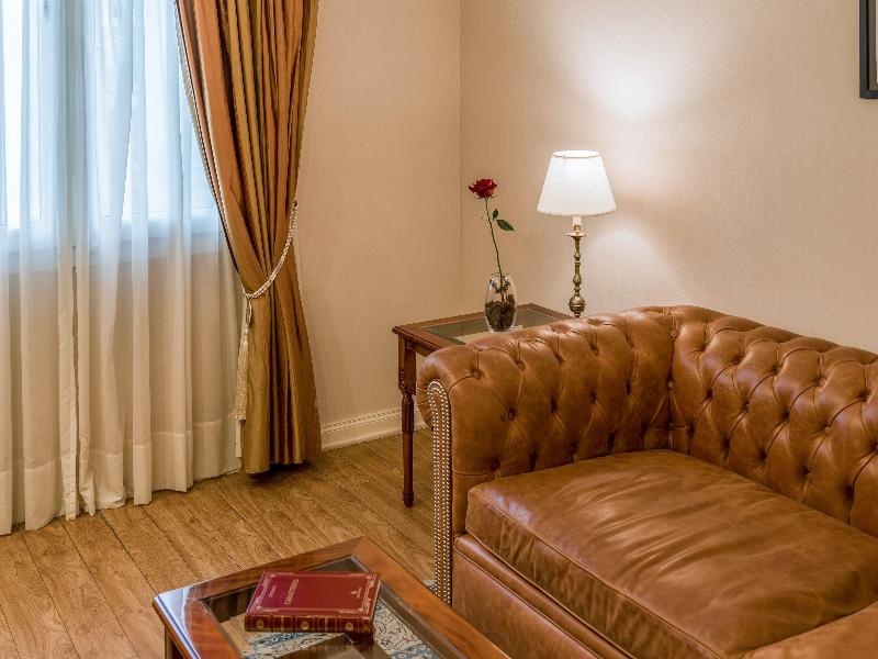 Melia Recoleta Plaza image