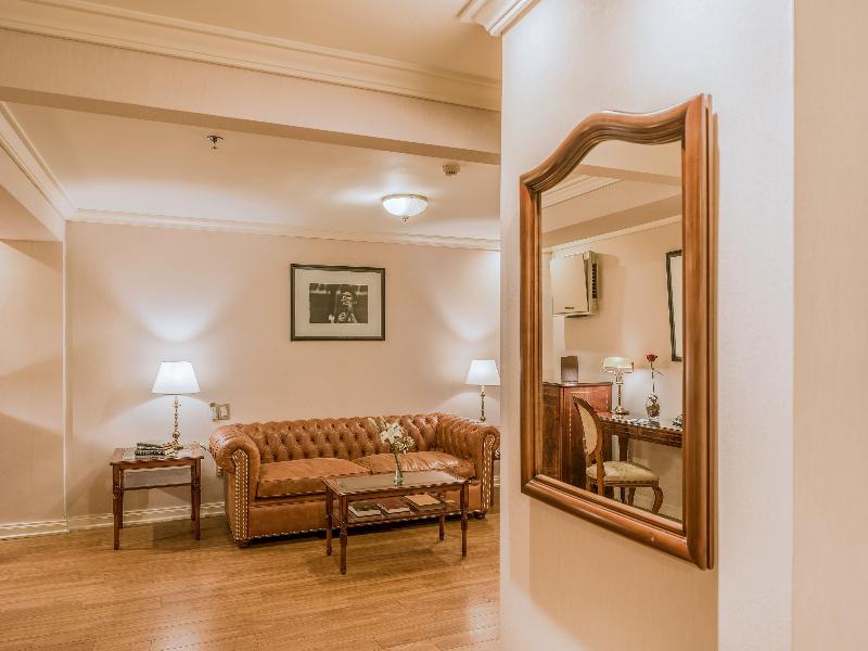 Melia Recoleta Plaza image