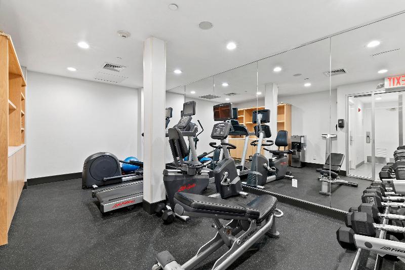 Holiday Inn Manhattan 6th Ave - Chelsea image