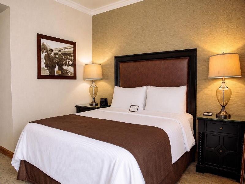 The Inn At Ucla image